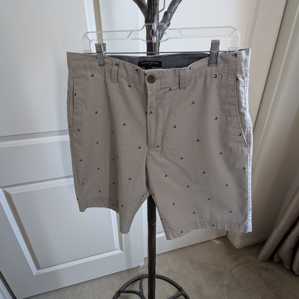 Banana Republic Factory Men's Shorts